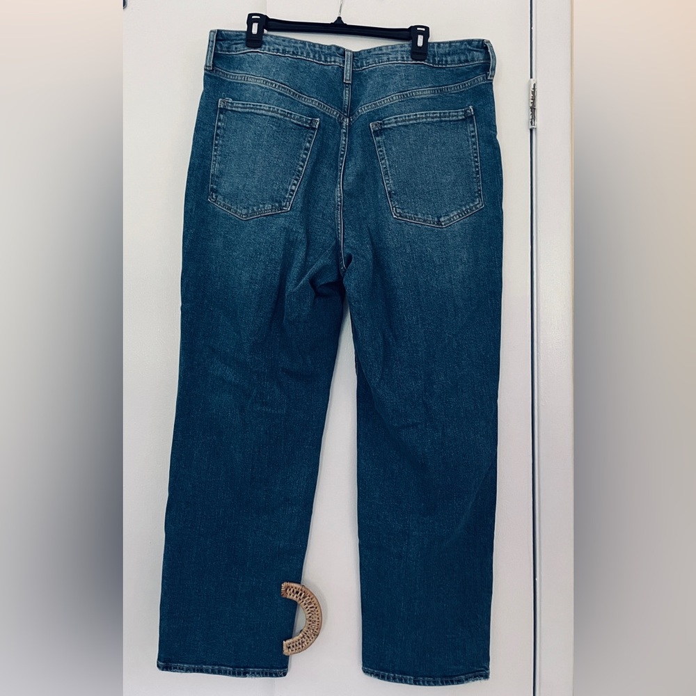 Old Navy Women’s OG Loose Jeans - Picture 3 of 3